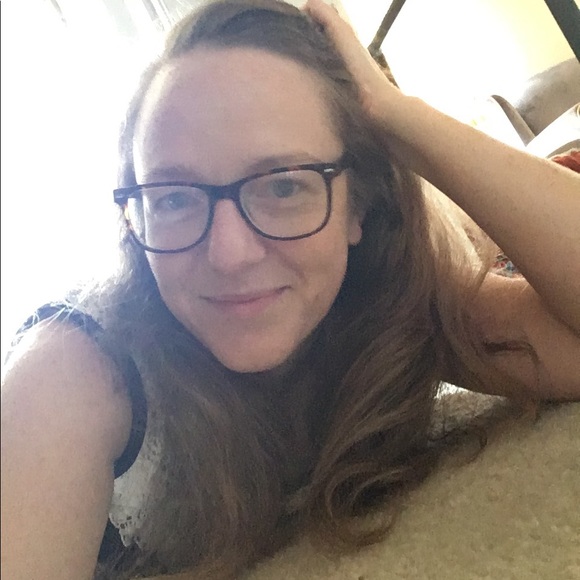 Meet your Posher, Kelli - Picture 3 of 3